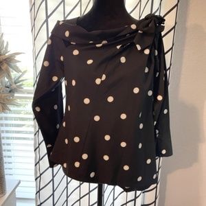 Women's Fashionable Polka dot blouse